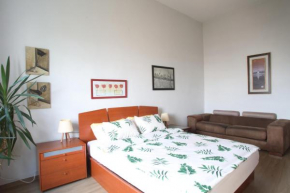 Large İtalian Suit İn Taksim With Bosphorus View G-2